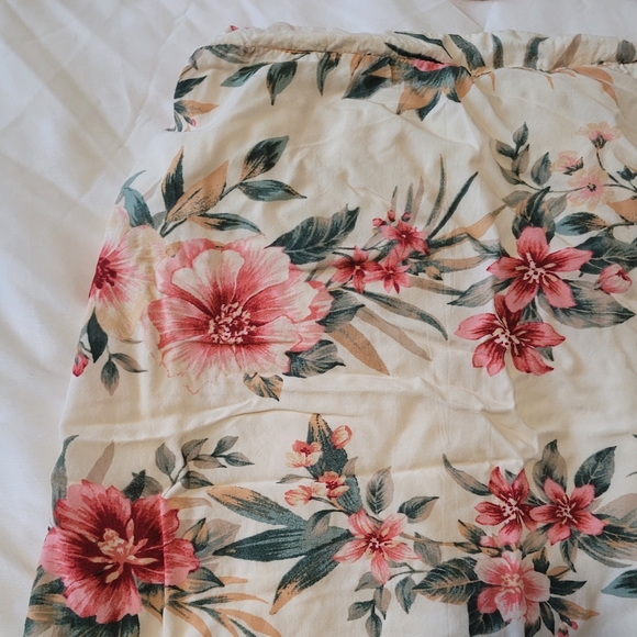 2 piece large American eagle vacation set - Picture 3 of 4